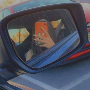 Meet your Posher, Erica